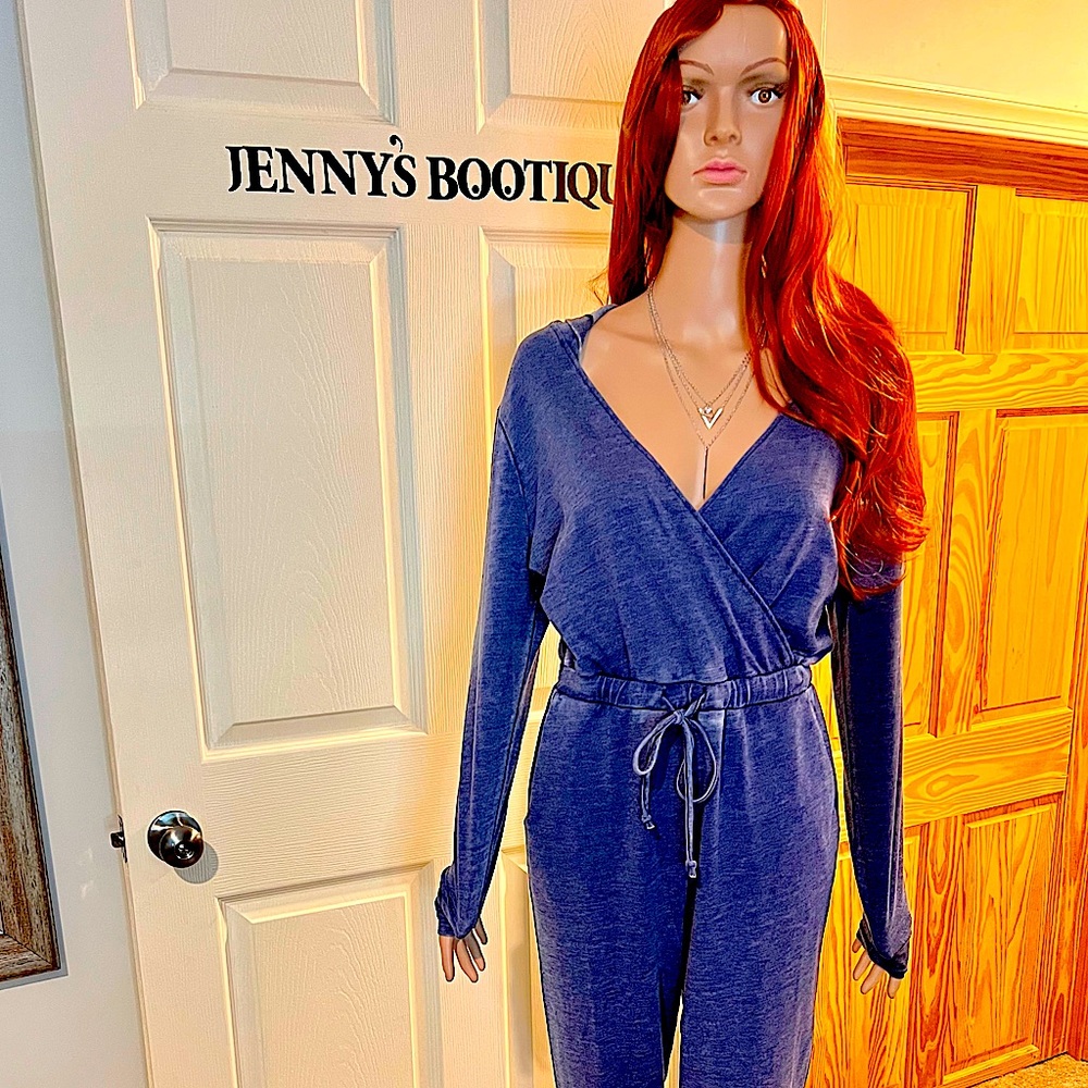 A Cozy Jumpsuit/Romper XS In Size Has Never Been Worn A Very Soft Blue!